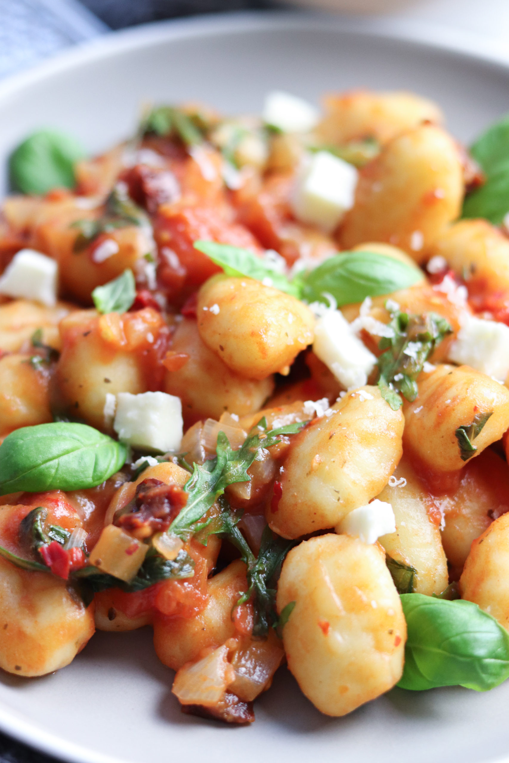 Cremige Gnocchi Mit Tomate, Rukola Und Mozzarella - Liveandlaughagain