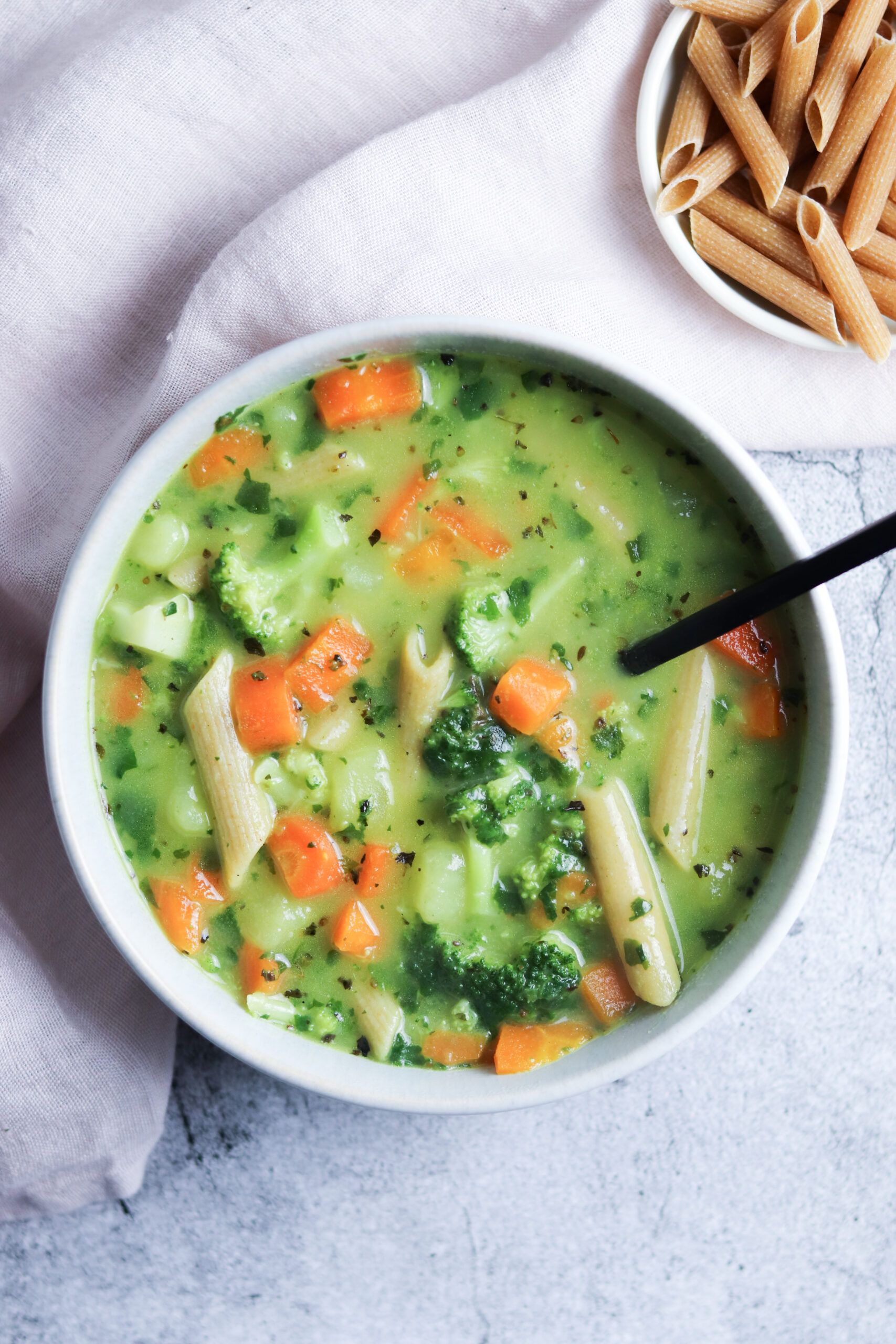 Cremige Gemüsesuppe mit Kokosmilch - liveandlaughagain